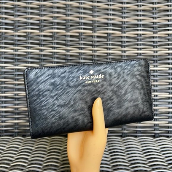Kate Spade Staci Large Slim Bifold Wallet Black NWT - Picture 1 of 16